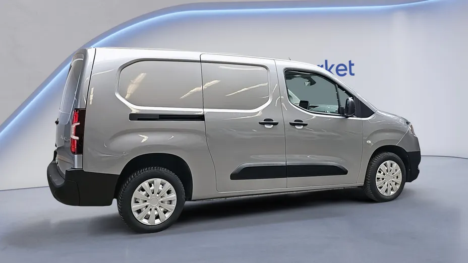 TOYOTA Proace City Proace City 1.5 D-4D Long 2,4t Active