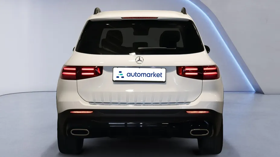 MERCEDES-BENZ GLB GLB 200 mHEV AMG Line 7G-DCT