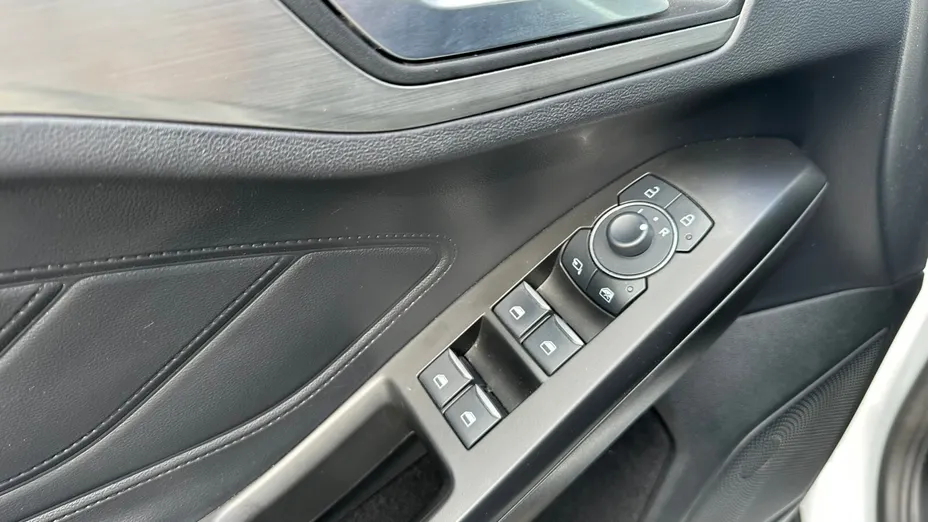 FORD Focus Focus 1.0 EcoBoost mHEV Titanium X