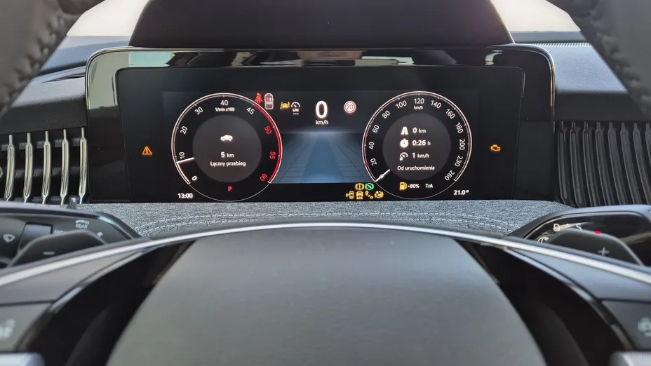 SKODA Superb Superb 2.0 TDI SCR Drive DSG Nowy