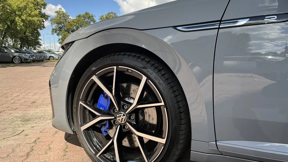 VOLKSWAGEN Arteon Arteon 2.0 TSI 4Motion R DSG