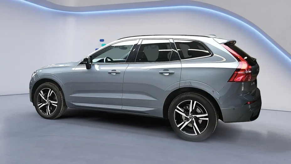 VOLVO XC60 XC60 B5 B AWD R-Design aut