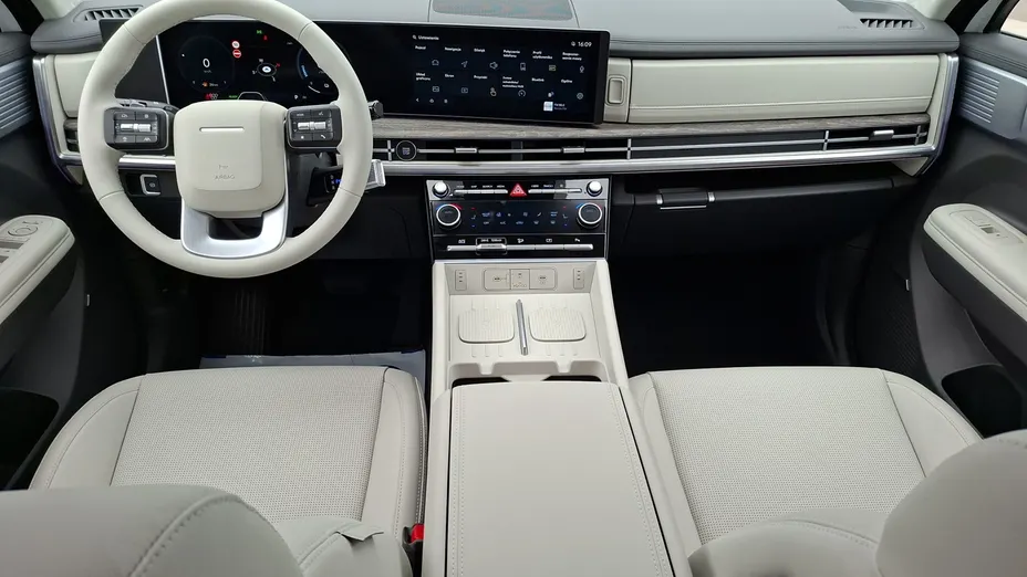 HYUNDAI Santa Fe -