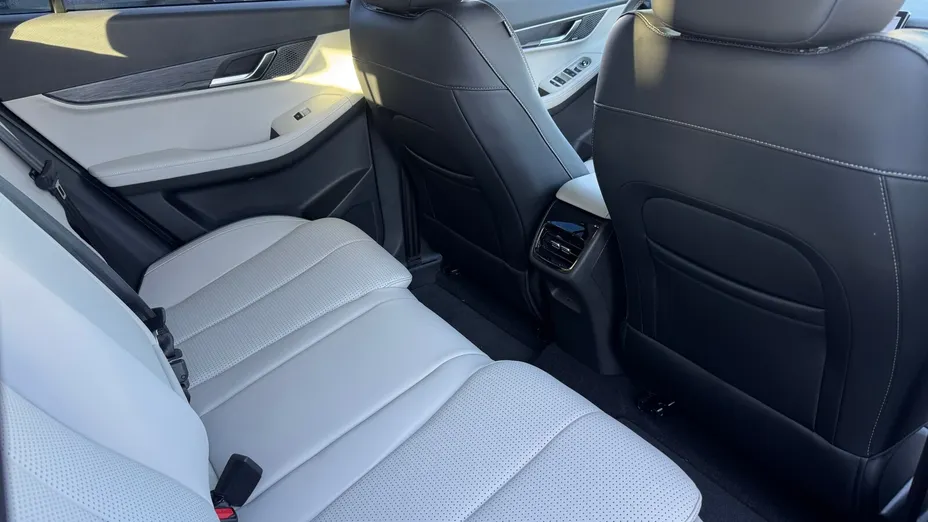 JAECOO J5 J5 1.6 T-GDI Premium DCT Nowy