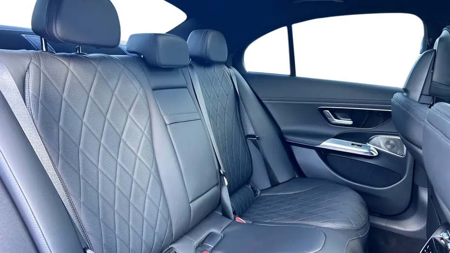 MERCEDES-BENZ E Klasa E 450 d mHEV 4-Matic AMG 9G-Tronic