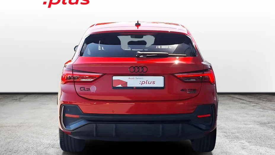 AUDI Q3 Sportback -