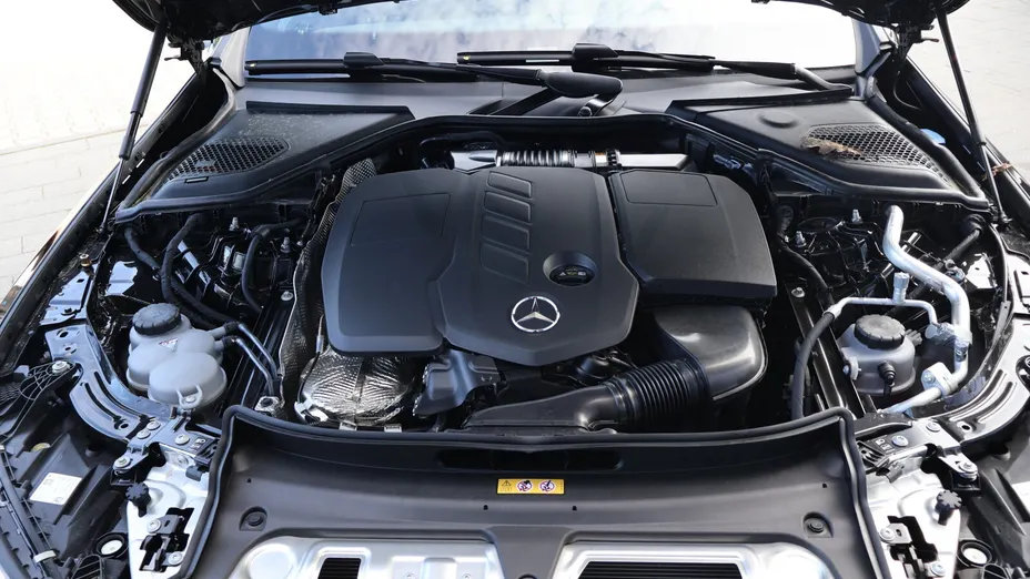 MERCEDES-BENZ E Klasa E 220 d mHEV AMG 9G-Tronic Nowy