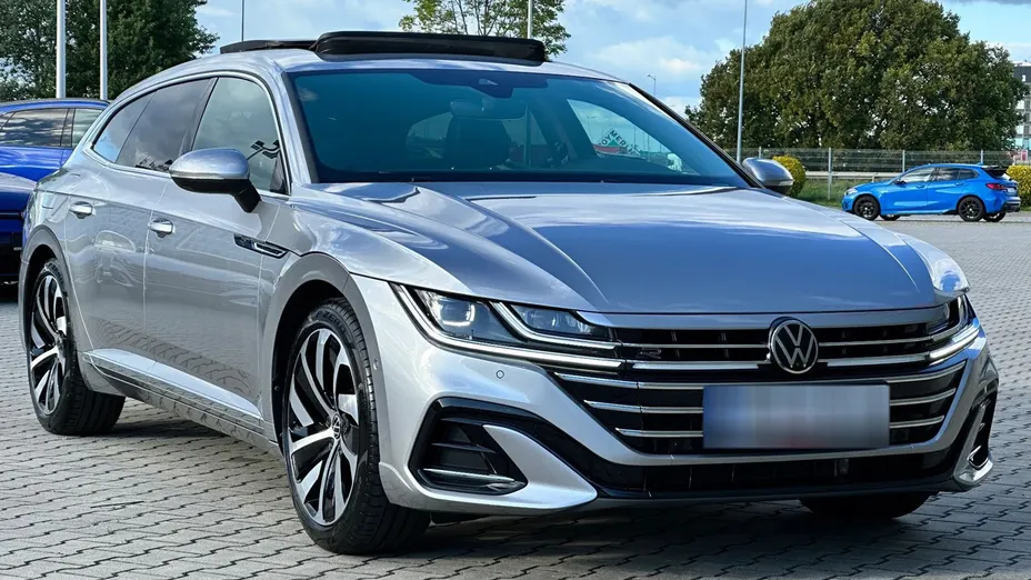 VOLKSWAGEN Arteon Arteon 2.0 TSI R-Line DSG