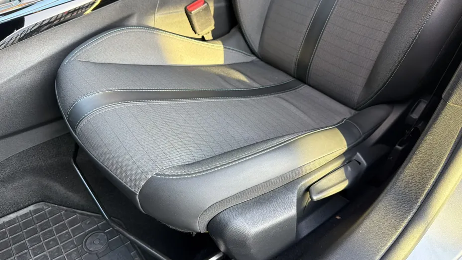 PEUGEOT 208 208 1.2 PureTech Allure Pack S&S EAT8