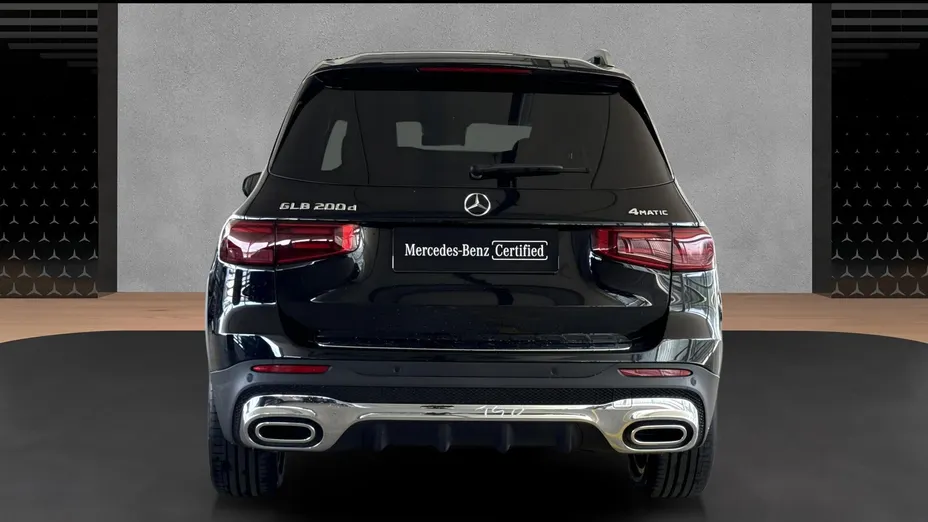 MERCEDES-BENZ GLB GLB 200 d 4-Matic AMG Line 8G-DCT