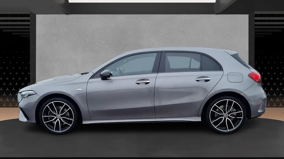 MERCEDES-BENZ A Klasa A 250 e PHEV AMG Line 8G-DCT