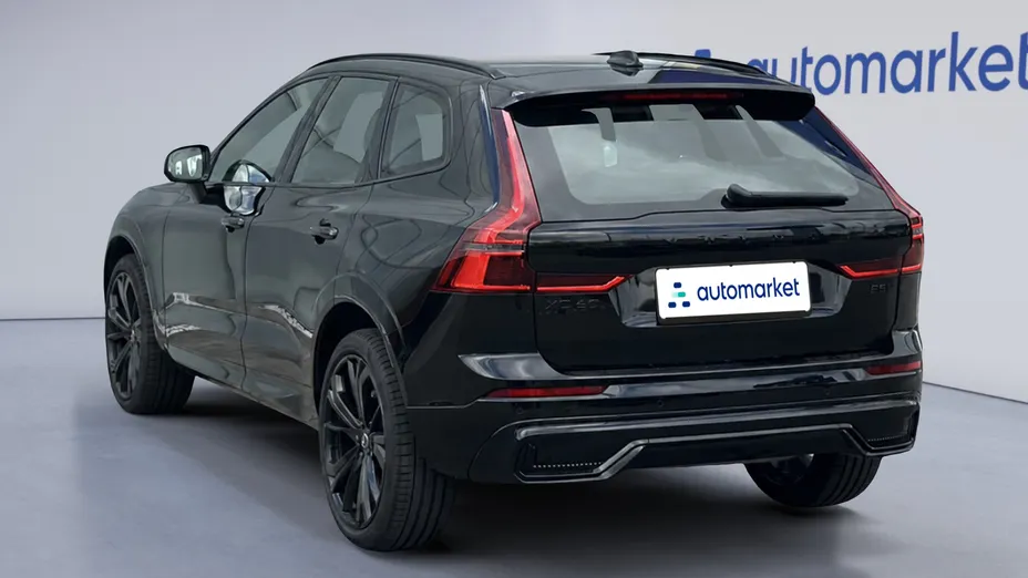 VOLVO XC60 XC60 B5 B AWD Plus Black Edition aut