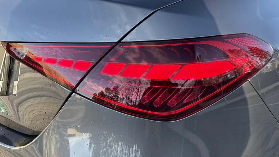 MERCEDES-BENZ C Klasa C 180 mHEV AMG