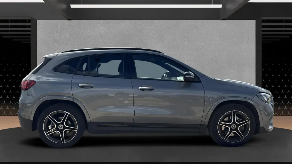 MERCEDES-BENZ GLA GLA 200 mHEV AMG Line 7G-DCT
