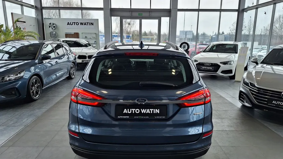 FORD Mondeo Mondeo 2.0 Hybrid Trend