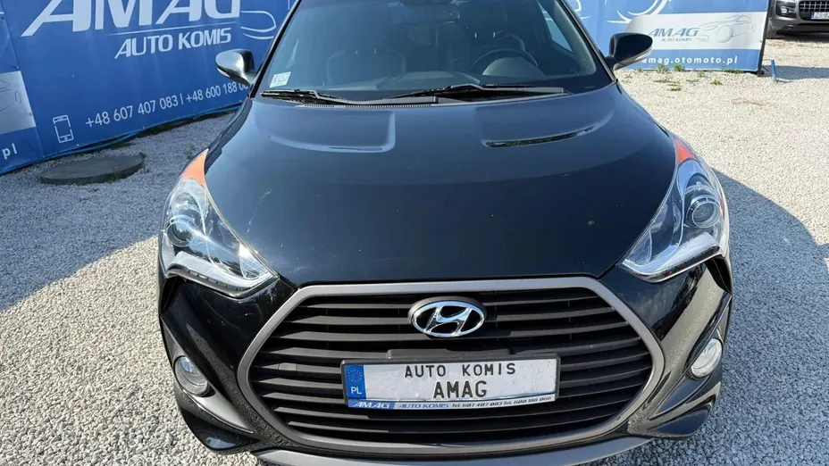 HYUNDAI Veloster -