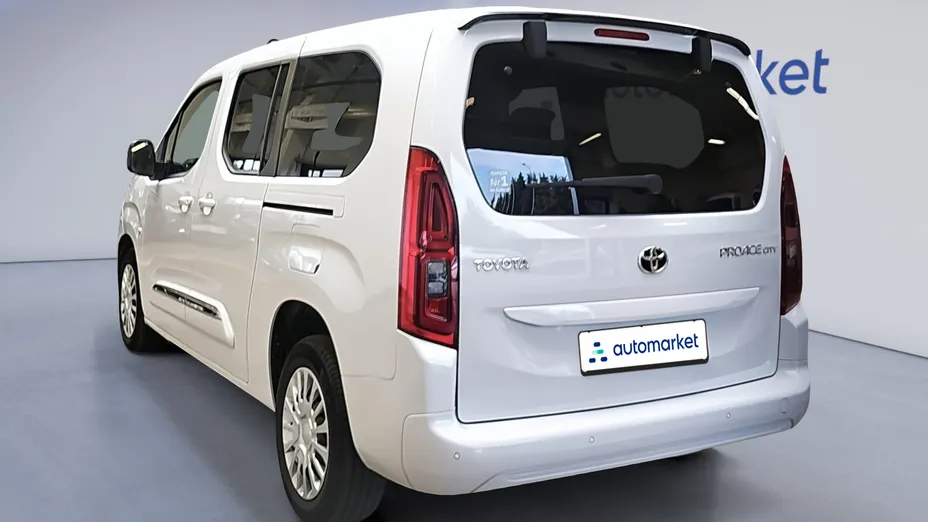 TOYOTA Proace City Verso Proace City Verso Long 1.5 D-4D Business
