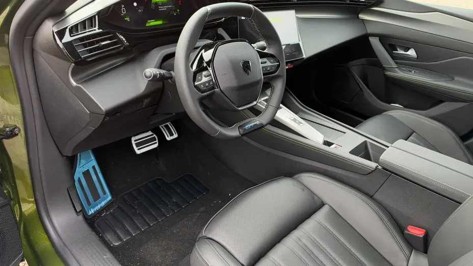 PEUGEOT 408 408 1.2 PureTech mHEV GT Exclusive S&S e-DCS6 Nowy