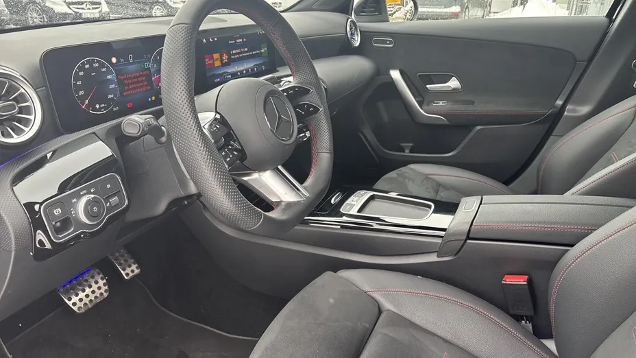 MERCEDES-BENZ A Klasa A 200 AMG Line 7G-DCT