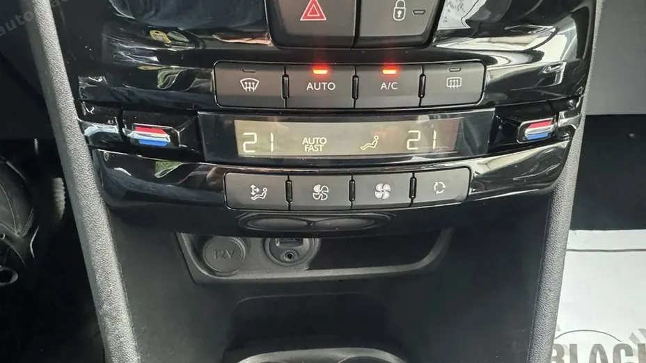 PEUGEOT 2008 2008 1.2 Pure Tech GPF Allure S&S