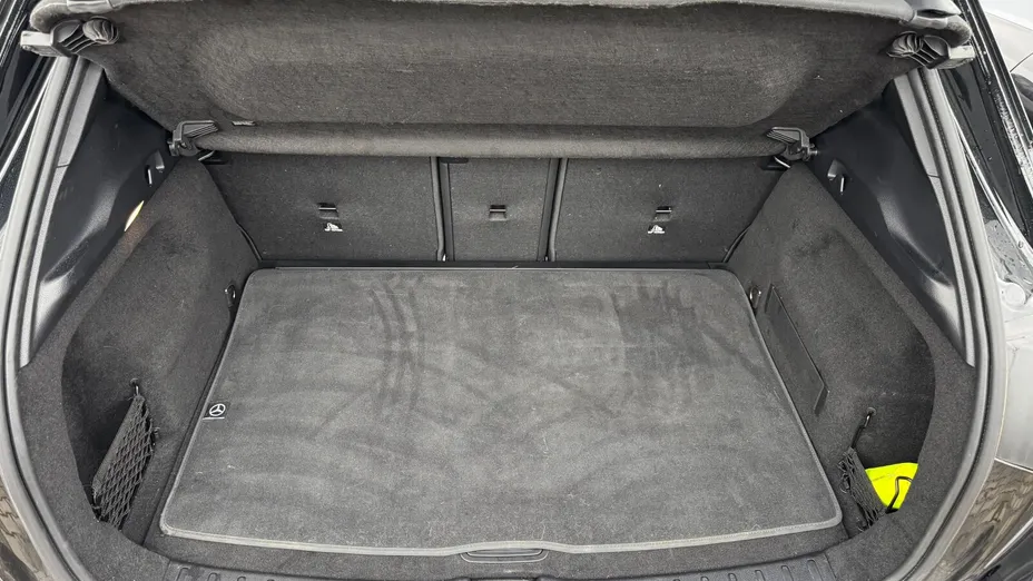 MERCEDES-BENZ GLA GLA 200 mHEV Progressive 7G-DCT