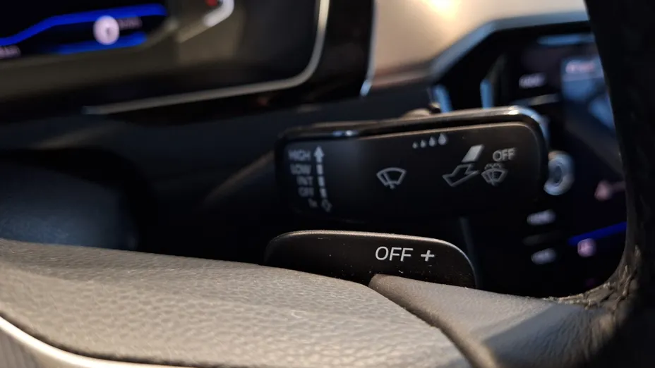 VOLKSWAGEN Passat Passat 2.0 TSI Elegance DSG