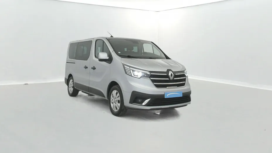 RENAULT Trafic -