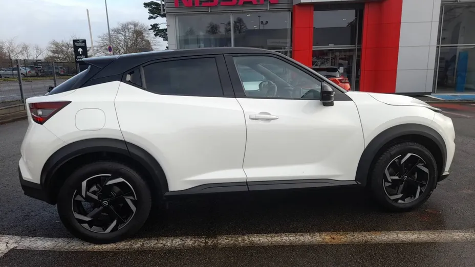 NISSAN Juke -