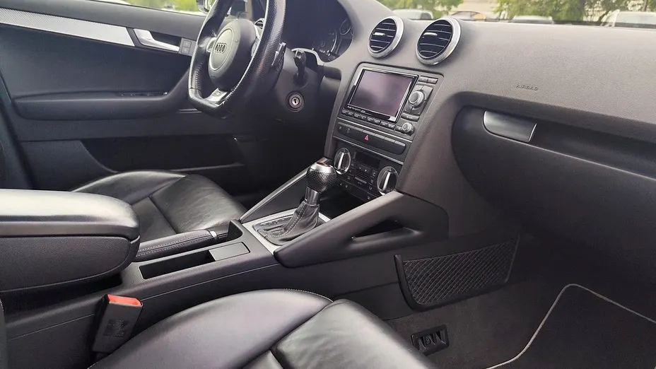 AUDI RS3 -