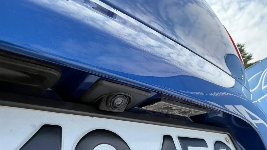 RENAULT Clio -