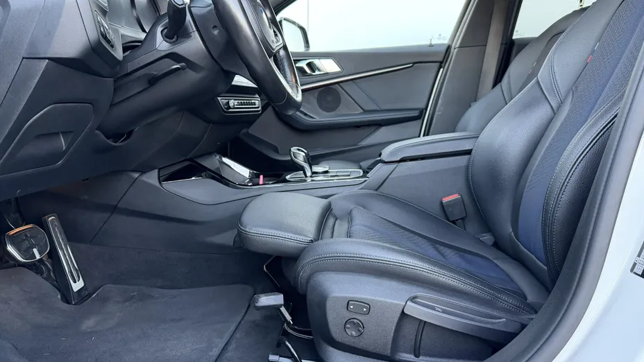 BMW Seria 1 118i M Sport aut