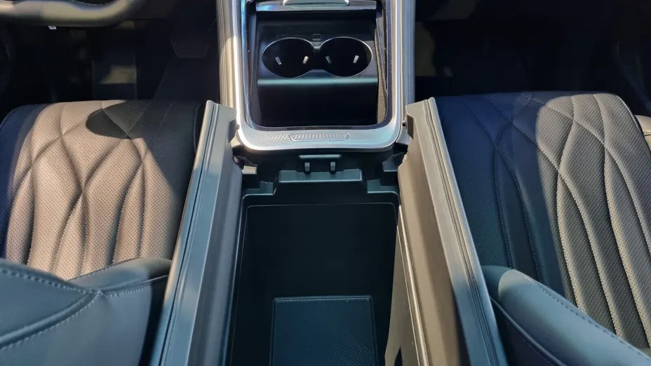 OMODA Omoda 9 Omoda 9 1.5 Super Hybrid Exclusive AWD Nowy