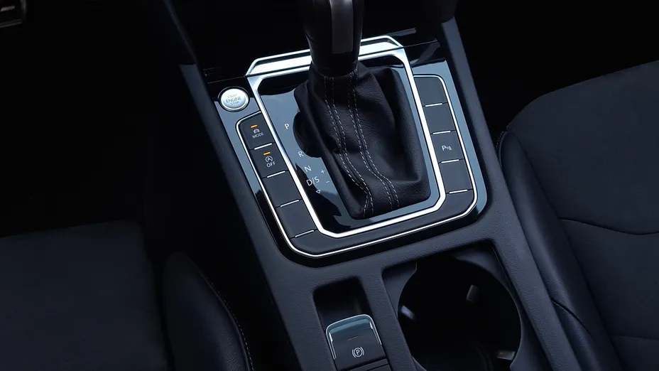 VOLKSWAGEN Arteon Arteon 2.0 TDI 4Motion R-Line DSG