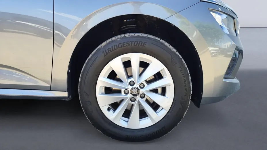 SKODA Kamiq Kamiq 1.0 TSI Edition 130 DSG