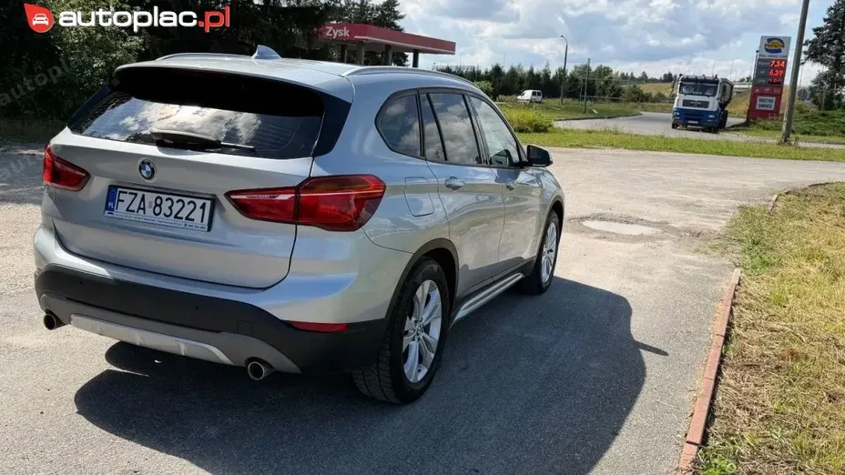 BMW X1 -