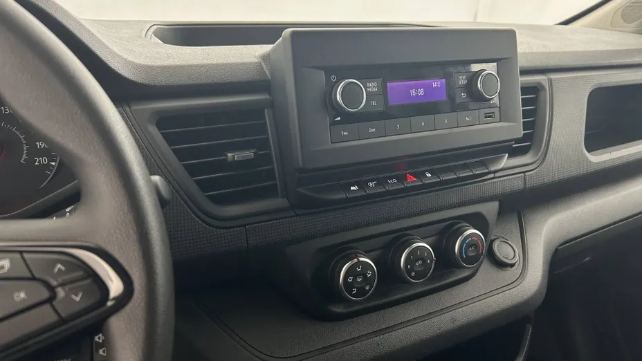 RENAULT Trafic -