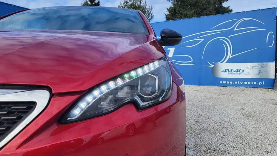 PEUGEOT 308 -
