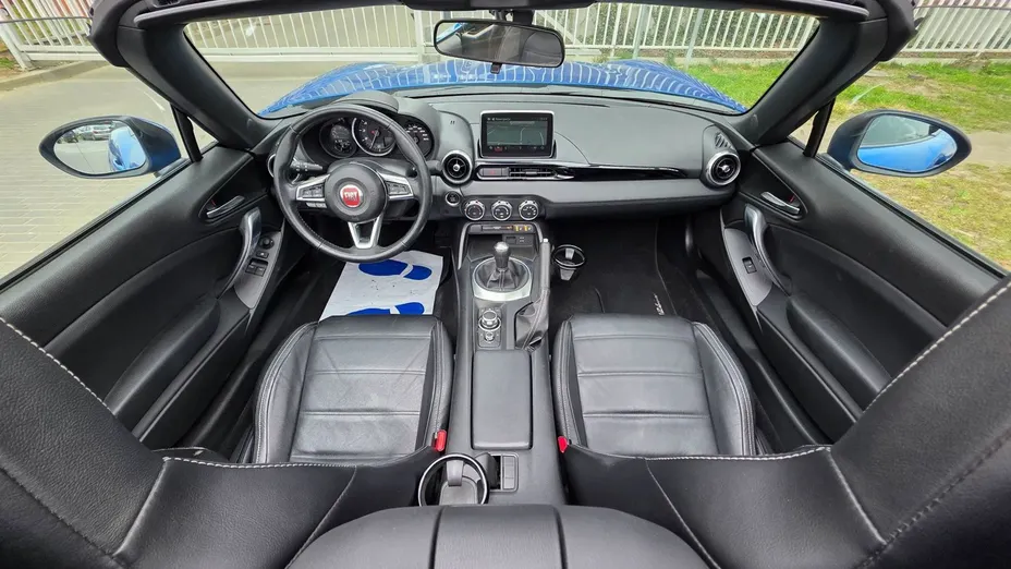 FIAT 124 -