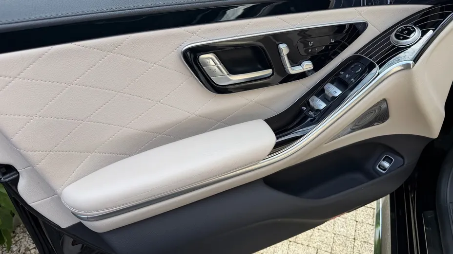 MERCEDES-BENZ S Klasa Coupe AMG S 63 Coupe 4-Matic+  9G-TRONIC