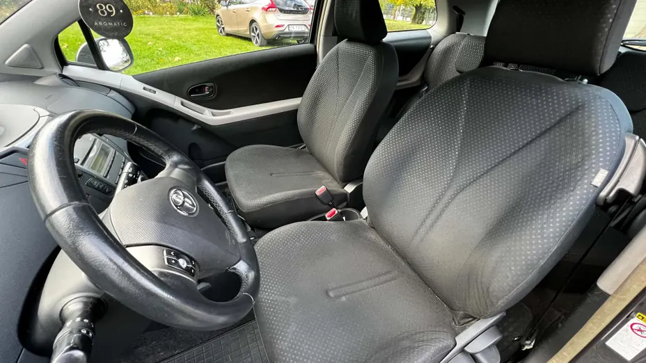 TOYOTA Yaris Yaris 1.33 Terra