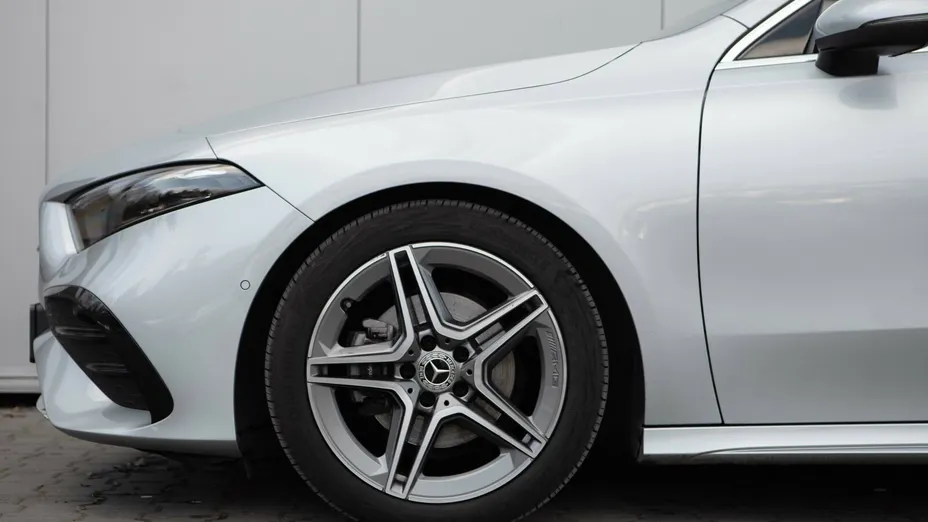 MERCEDES-BENZ A Klasa A 200 AMG Line 7G-DCT