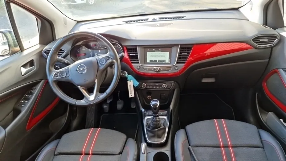 OPEL Crossland -