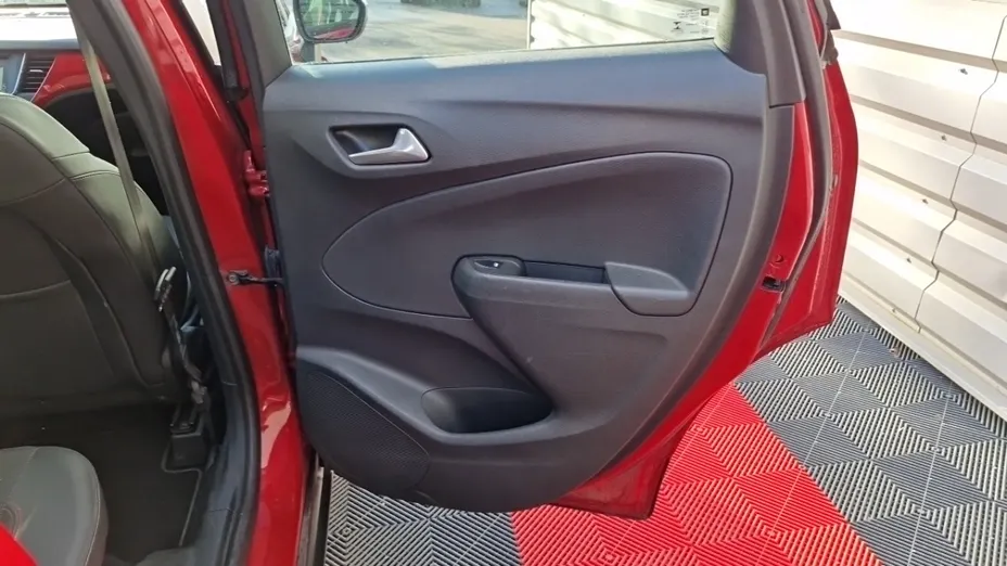 OPEL Crossland -