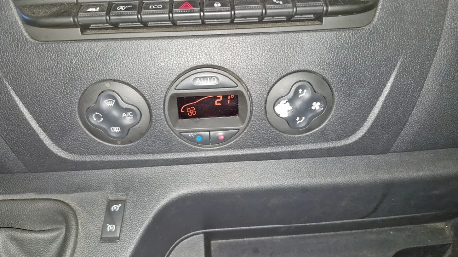 RENAULT Master -
