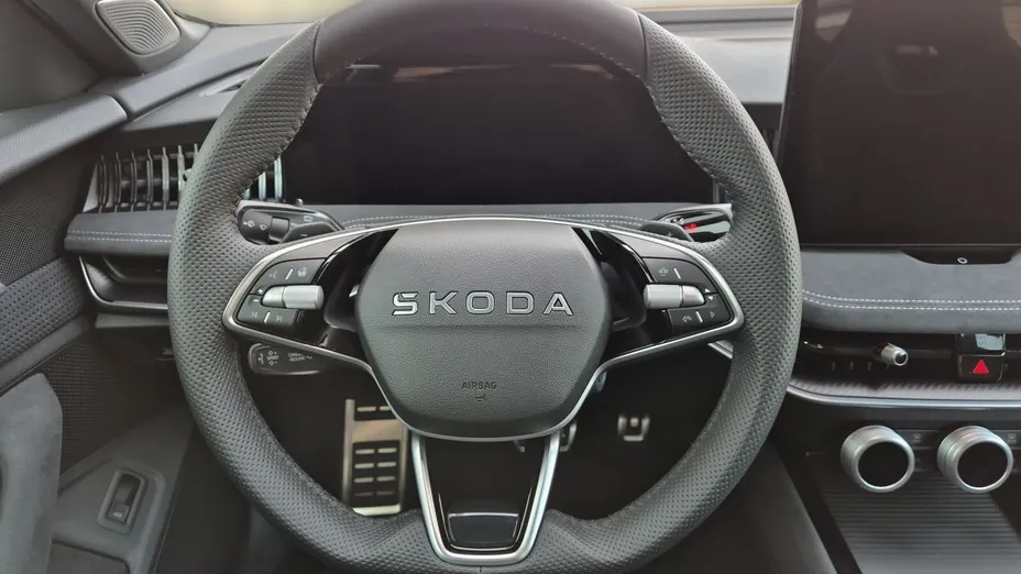SKODA Superb Superb 2.0 TSI Sportline DSG Nowy