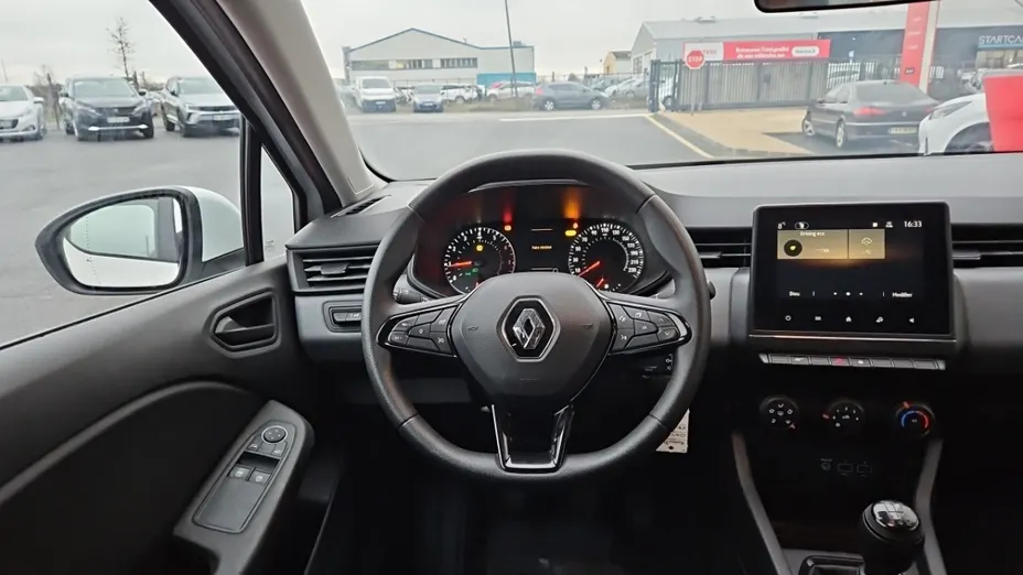 RENAULT Clio -