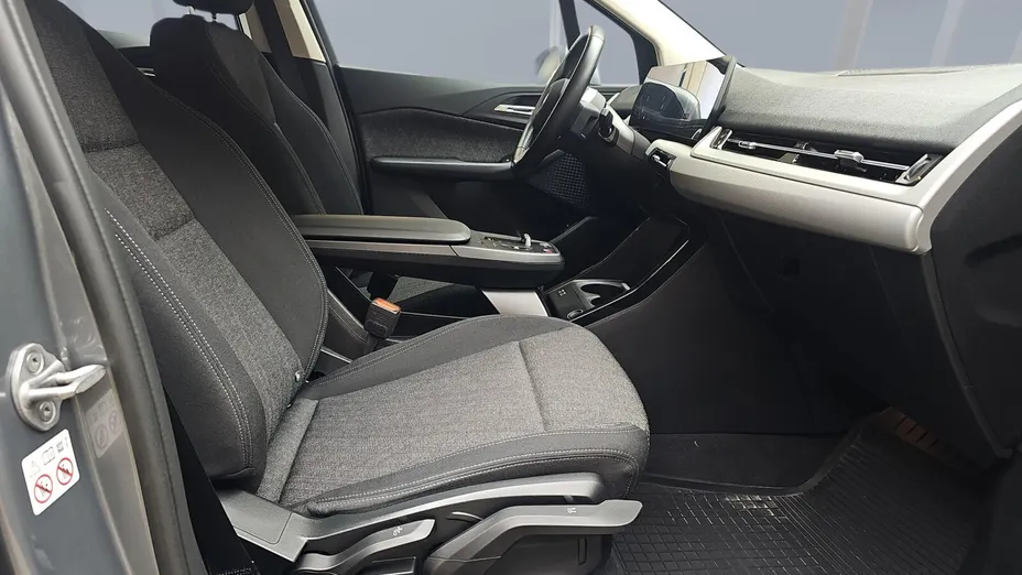 BMW Seria 2 218i aut