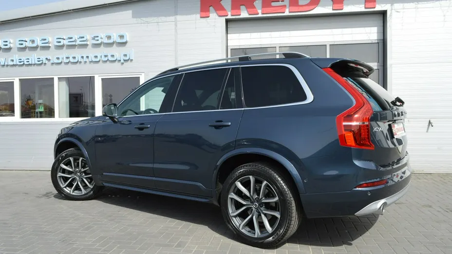 VOLVO XC90 -