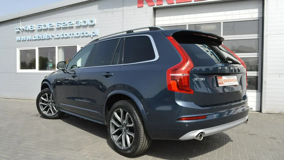 VOLVO XC90 -