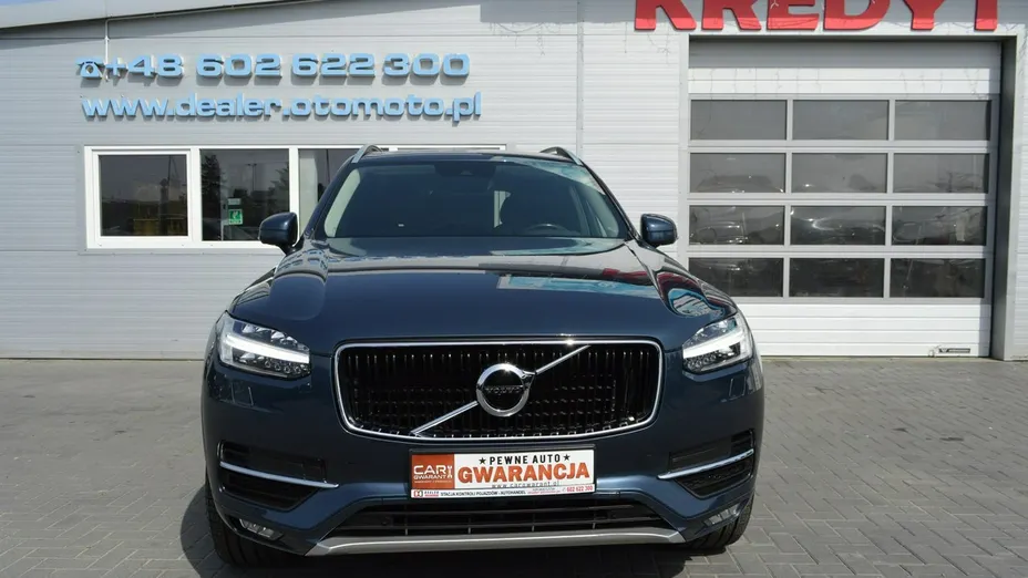 VOLVO XC90 -